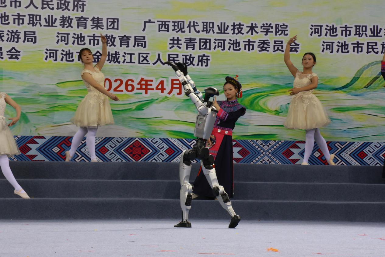 20ff18298ce041e581bd2ae1e2a0b634.Jpeg