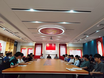 聚焦教学优化：机电工程学院召开学生代表座谈会